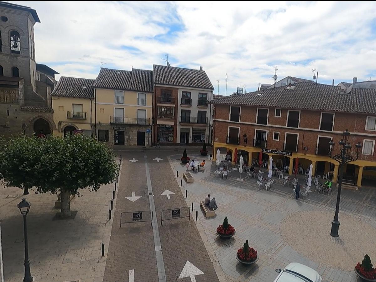 Hostal Plaza Mayor Hotel Carrion De Los Condes Exterior photo